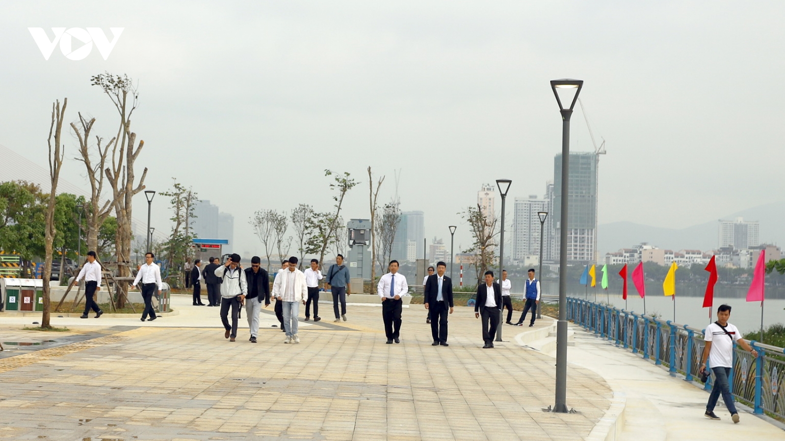 Đà Nẵng đưa vào sử dụng vỉa hè, có lối riêng cho người đi xe đạp, đi dạo