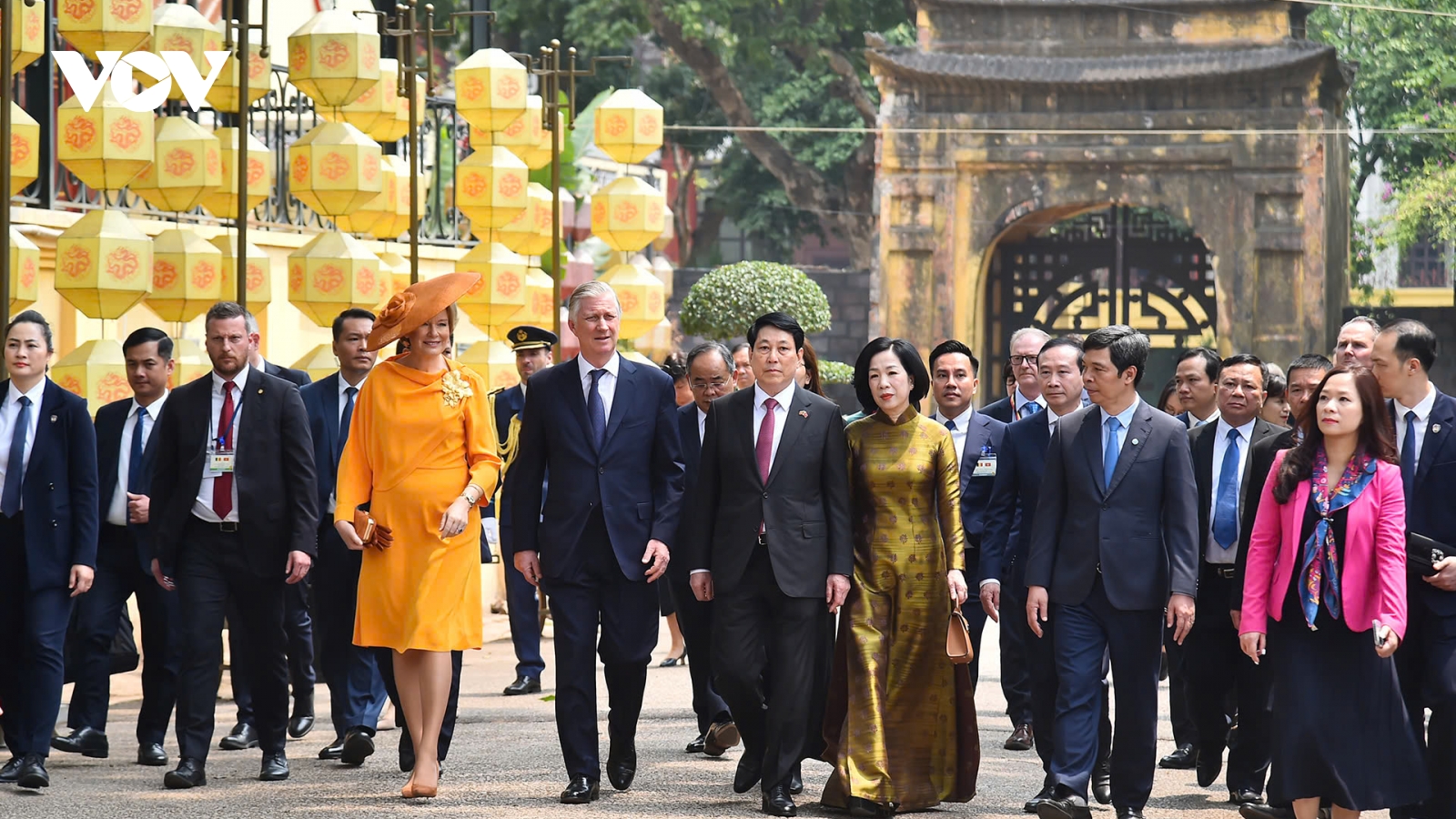 Chủ tịch nước Lương Cường và Nhà Vua Bỉ Philippe tham quan Hoàng thành Thăng Long