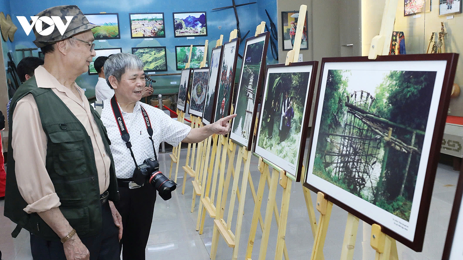 Triển lãm “Nhiếp ảnh, Mỹ thuật Lạng Sơn 50 năm sau ngày đất nước thống nhất”