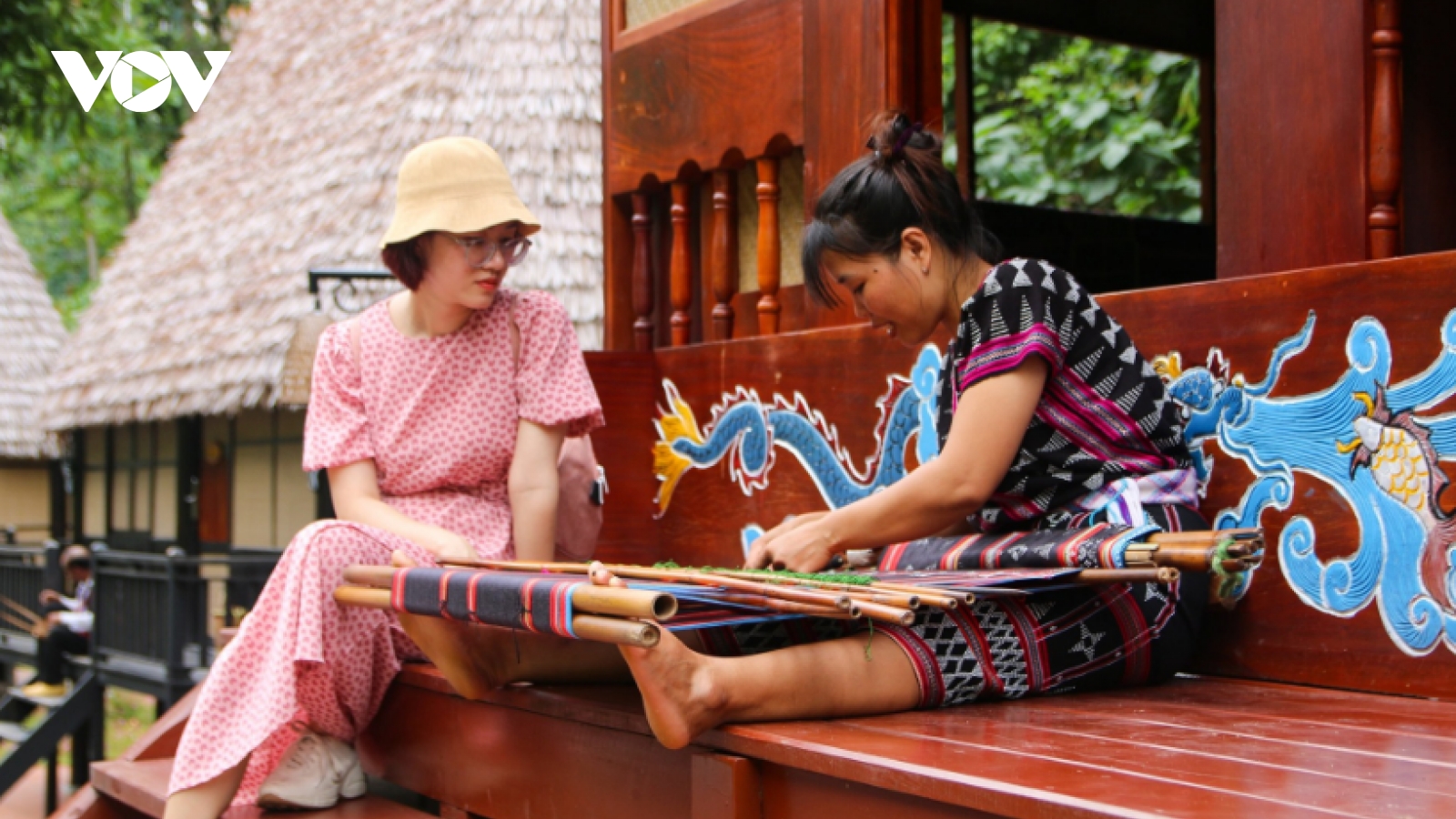 Du lịch cộng đồng mang sức sống mới đến bản làng người Cơ Tu