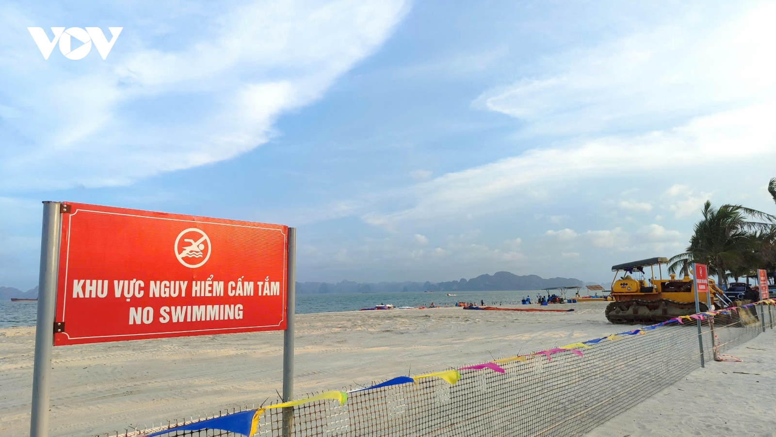 Tăng cường tuyên truyền phòng tránh tai nạn đuối nước cho người dân và du khách