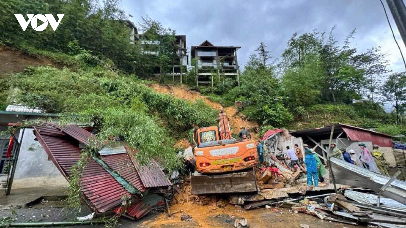 Mưa lớn ở Sa Pa gây sạt lở đất khiến 1 người thiệt mạng