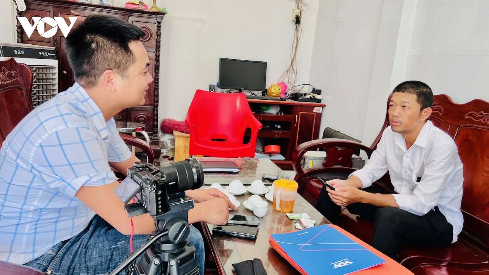 Vụ nhân viên tố Công ty CP: Người tố bị đuổi việc từ ngày mai