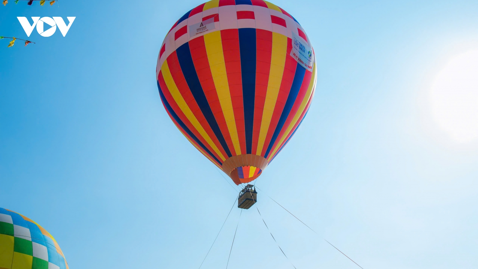 Ngày hội khinh khí cầu “Bay trên đại ngàn” tại Đắk Lắk