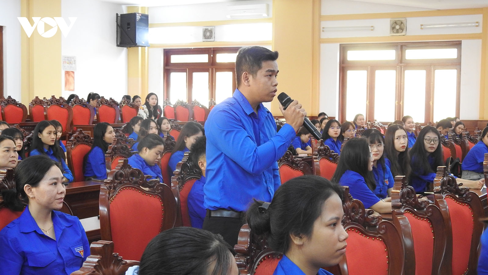 Lãnh đạo tỉnh Kon Tum đối thoại với đoàn viên, thanh niên về đổi mới sáng tạo