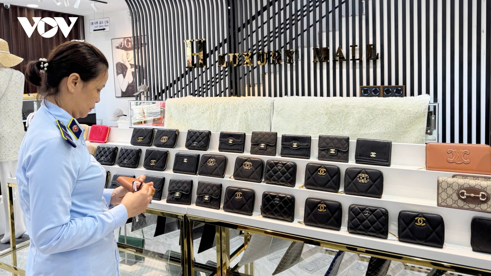 Đà Nẵng mở đợt cao điểm xử lý hàng giả, hàng lậu