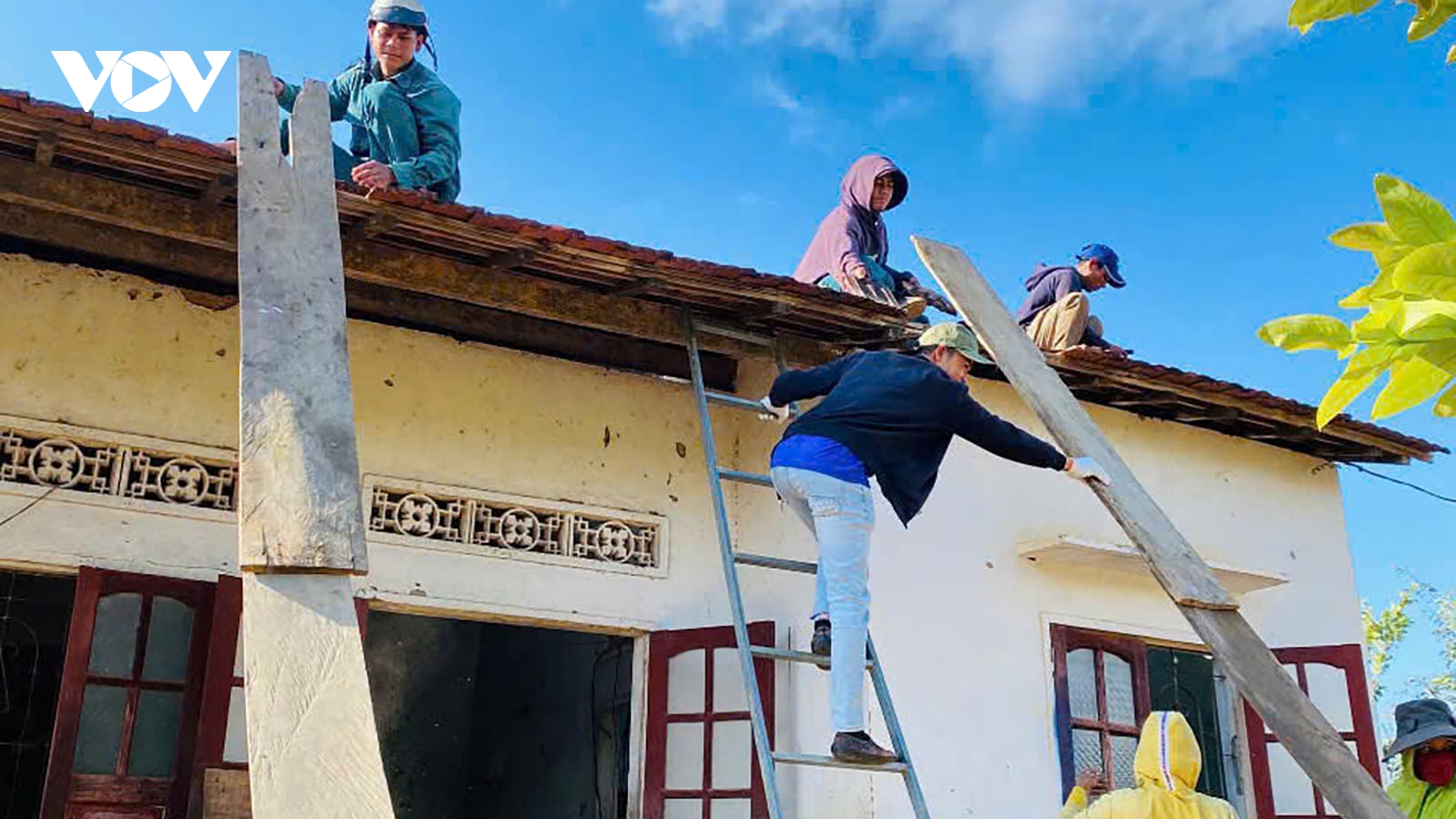 Kon Tum phát sinh hơn 1.300 nhà tạm, nhà dột nát