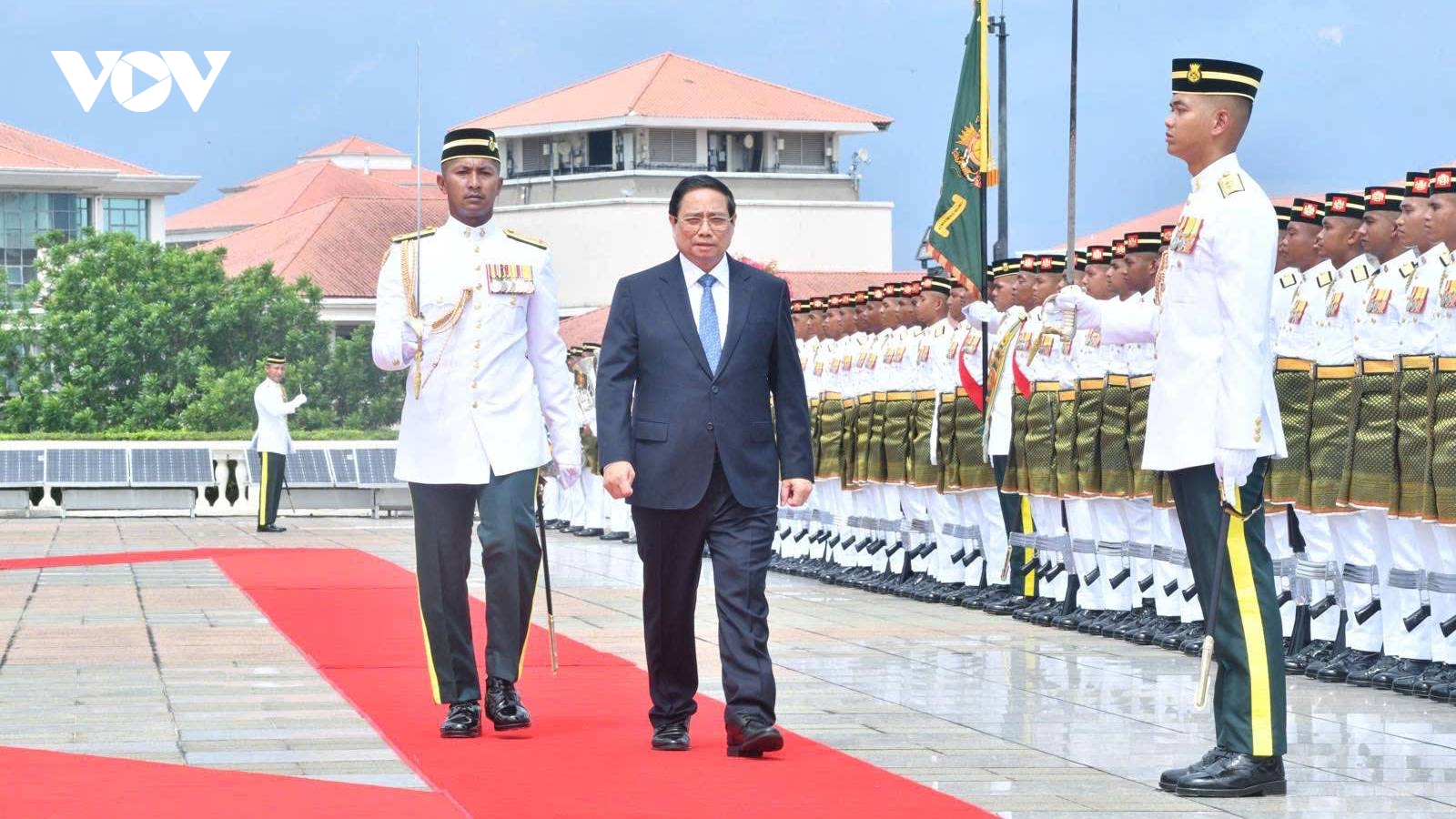 Lễ đón trọng thể Thủ tướng Phạm Minh Chính thăm chính thức Malaysia