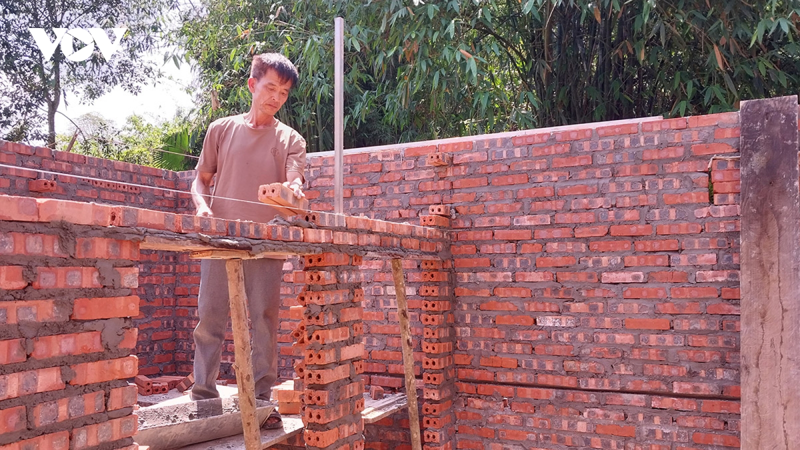 Tuyên Quang quyết tâm vượt tiến độ xóa nhà tạm, nhà dột nát