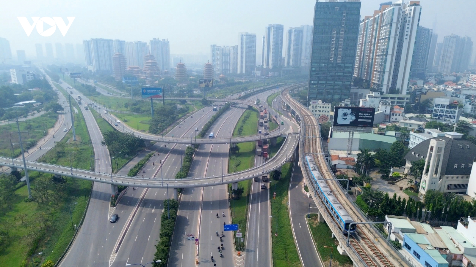 Linh hoạt nguồn vốn trong thực hiện mục tiêu 355km đường sắt đô thị