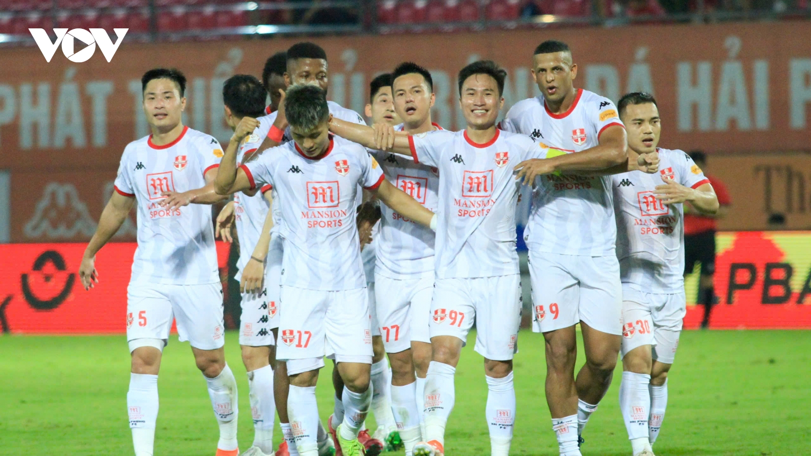 Kết quả vòng 23 V-League 2024/2025: Hải Phòng gieo sầu cho Thanh Hóa