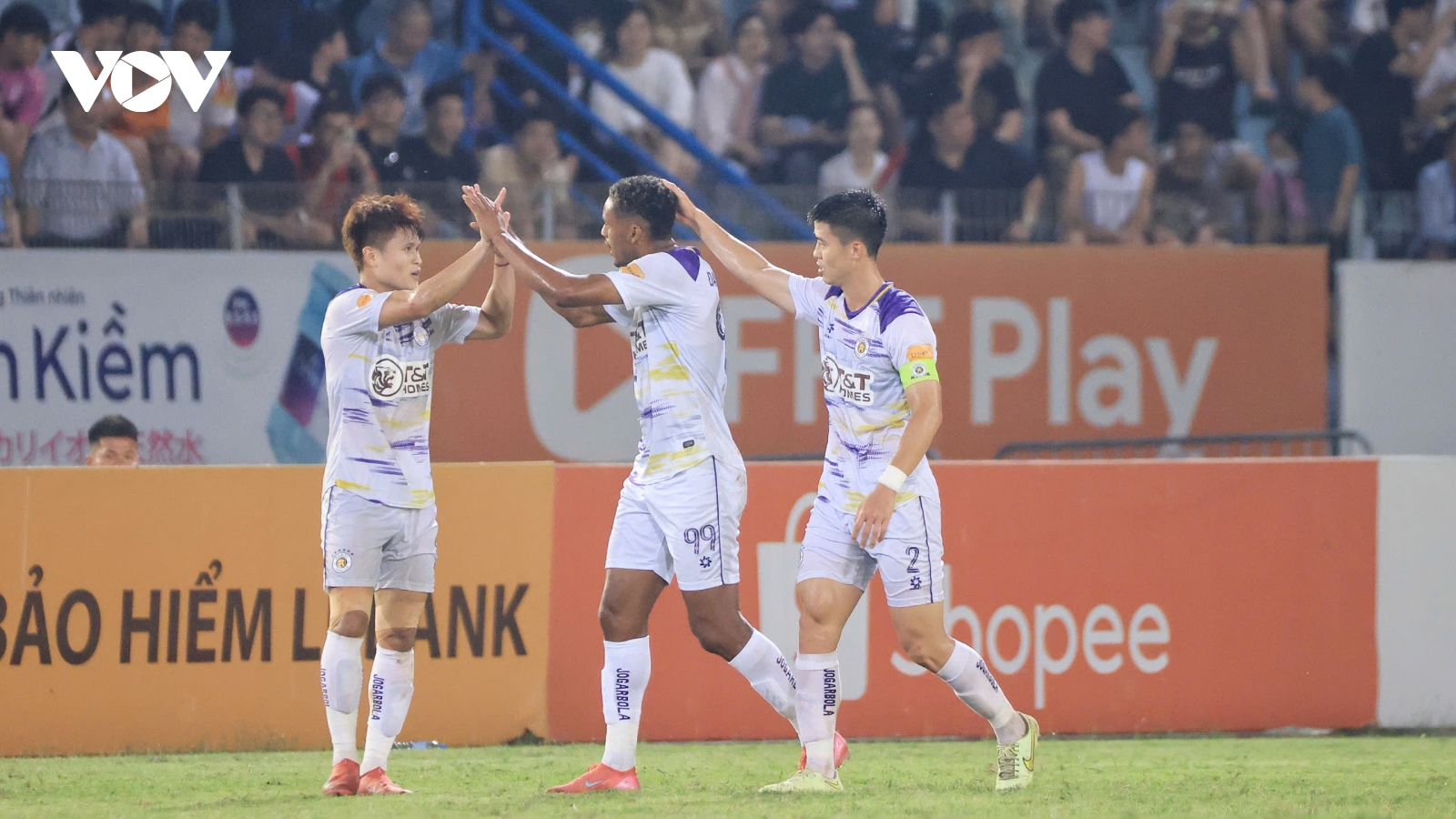 Đội hình tiêu biểu vòng 24 V-League 2024/2025: Điểm nhấn Hà Nội FC