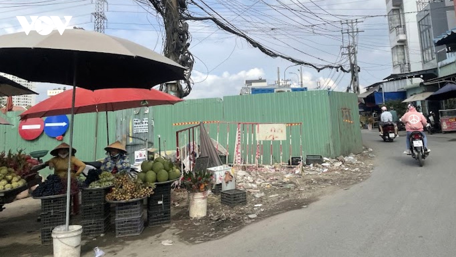 Đại diện Sở An toàn thực phẩm TP.HCM nêu lý do khó xử lý “chợ tự phát”