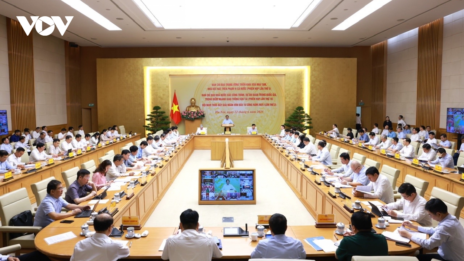 Thủ tướng yêu cầu các bộ, ngành, địa phương hoàn thành các dự án trọng điểm quốc gia