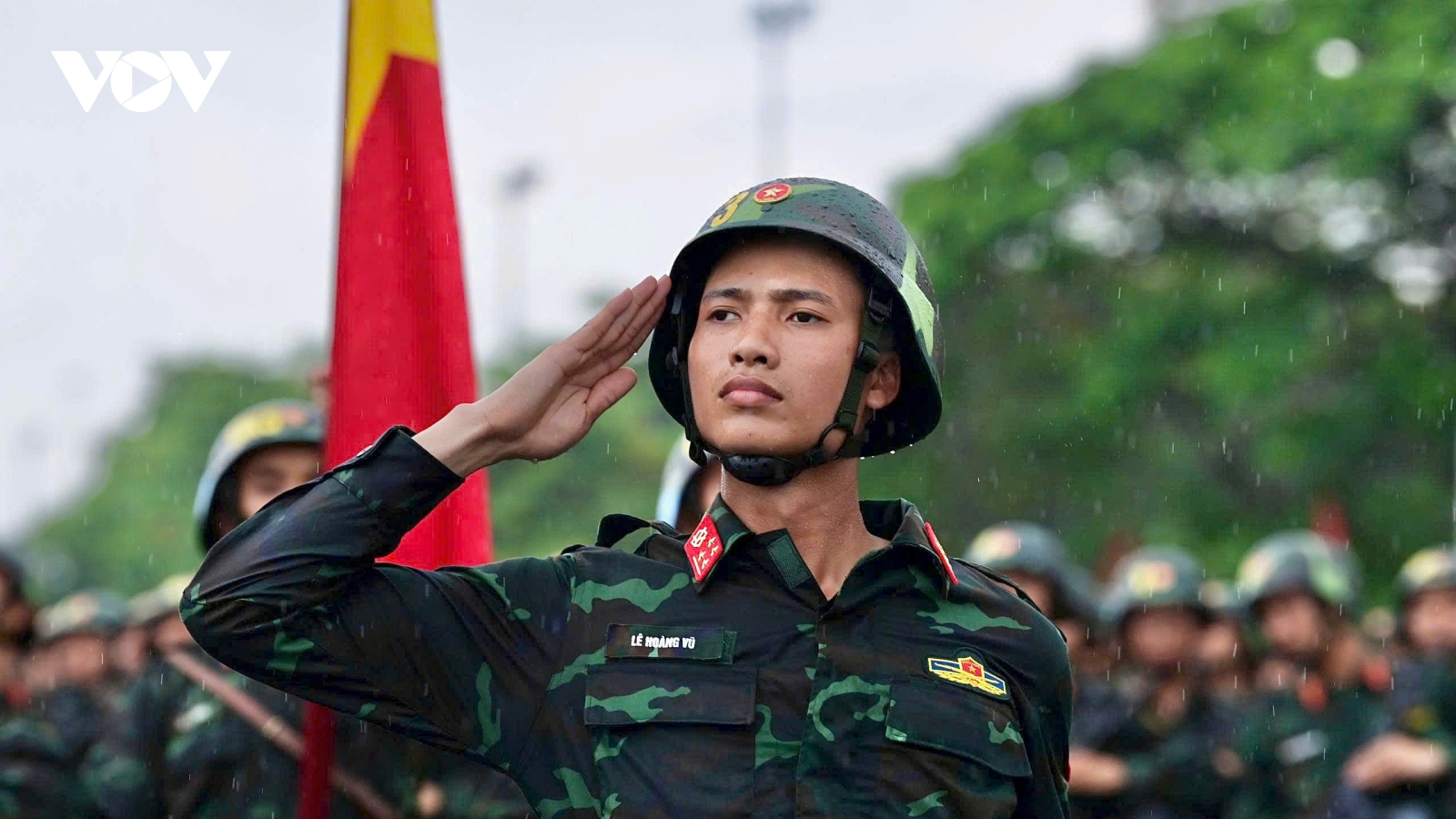 Bộ trưởng Phan Văn Giang làm rõ "1 luật sửa 11 luật"