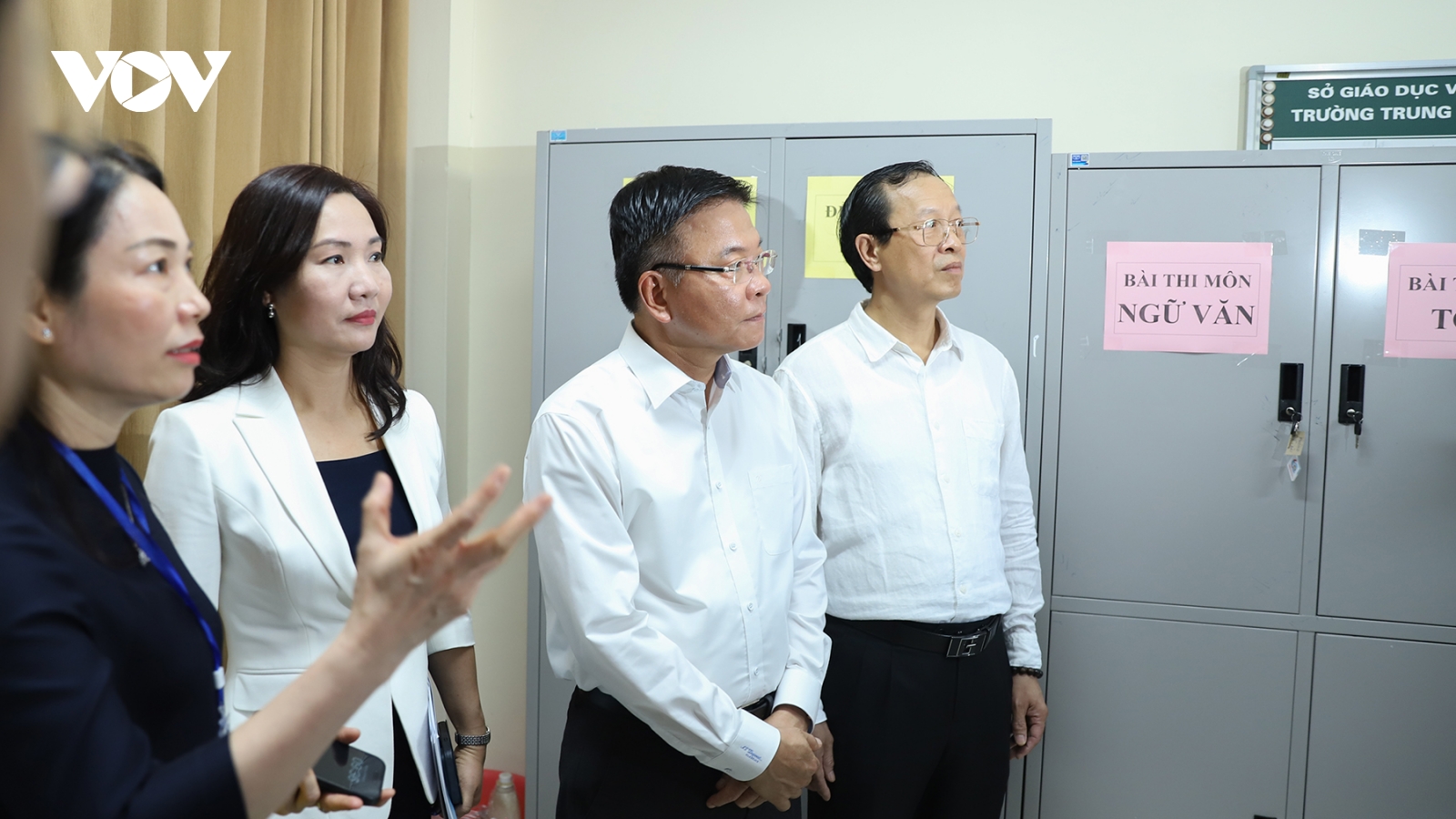 Phó Thủ tướng Lê Thành Long kiểm tra công tác tổ chức thi tốt nghiệp THPT tại Quảng Ninh