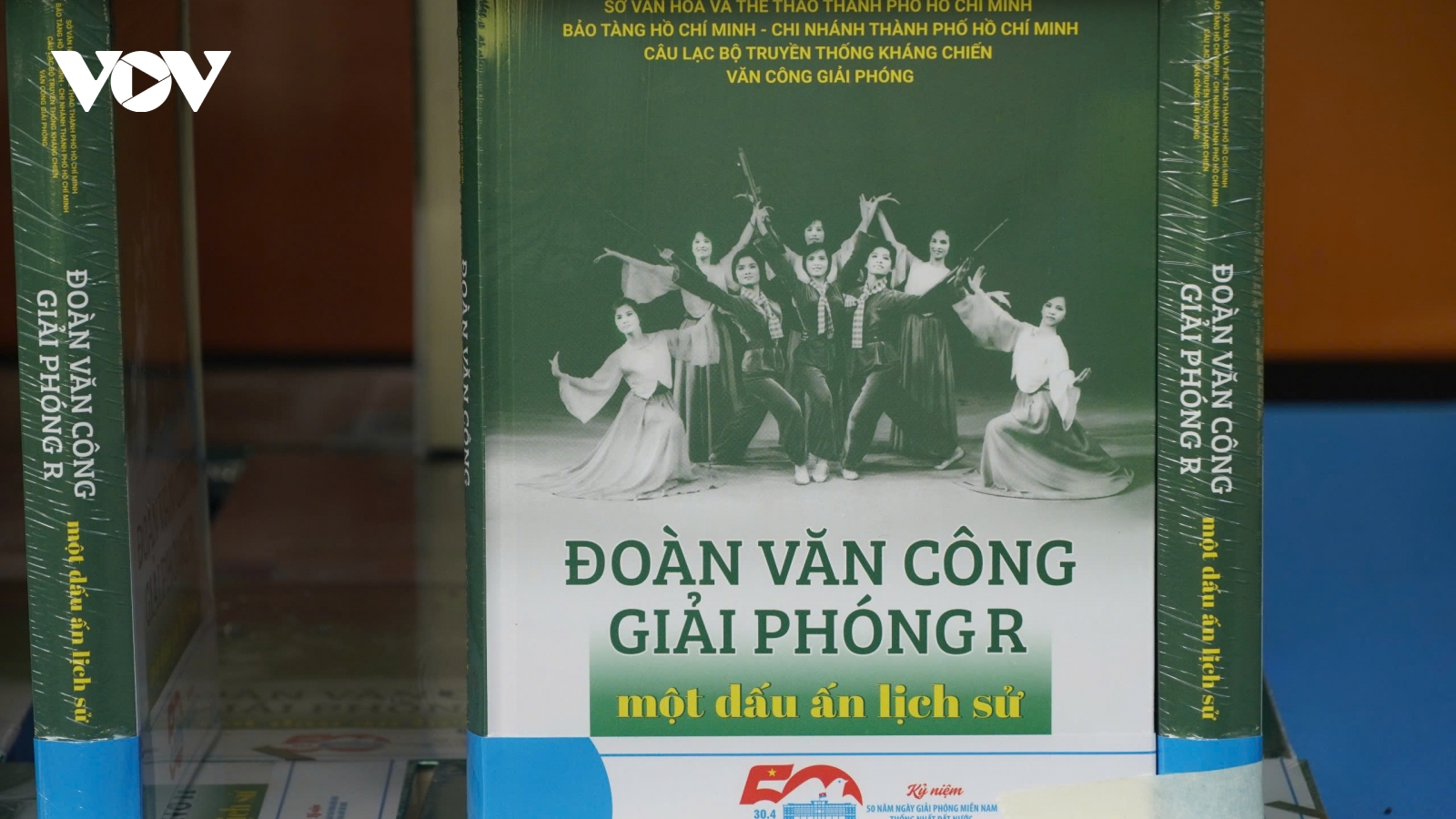 Đoàn Văn công Giải phóng R- những câu chuyện từ chiến trường