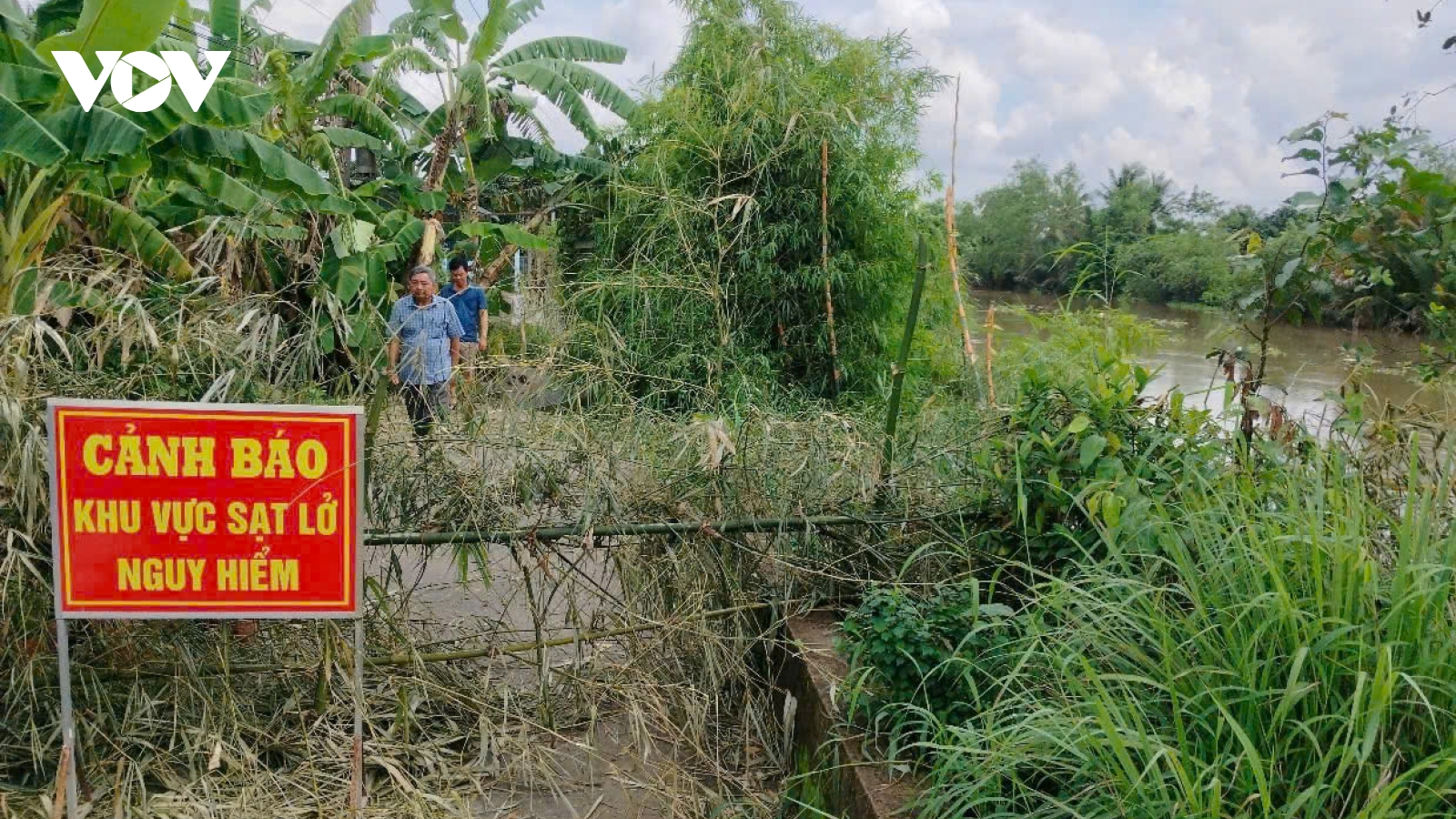 Xuất hiện gần 30 điểm có nguy cơ sụp đất, sạt lở tại huyện Châu Thành, Hậu Giang