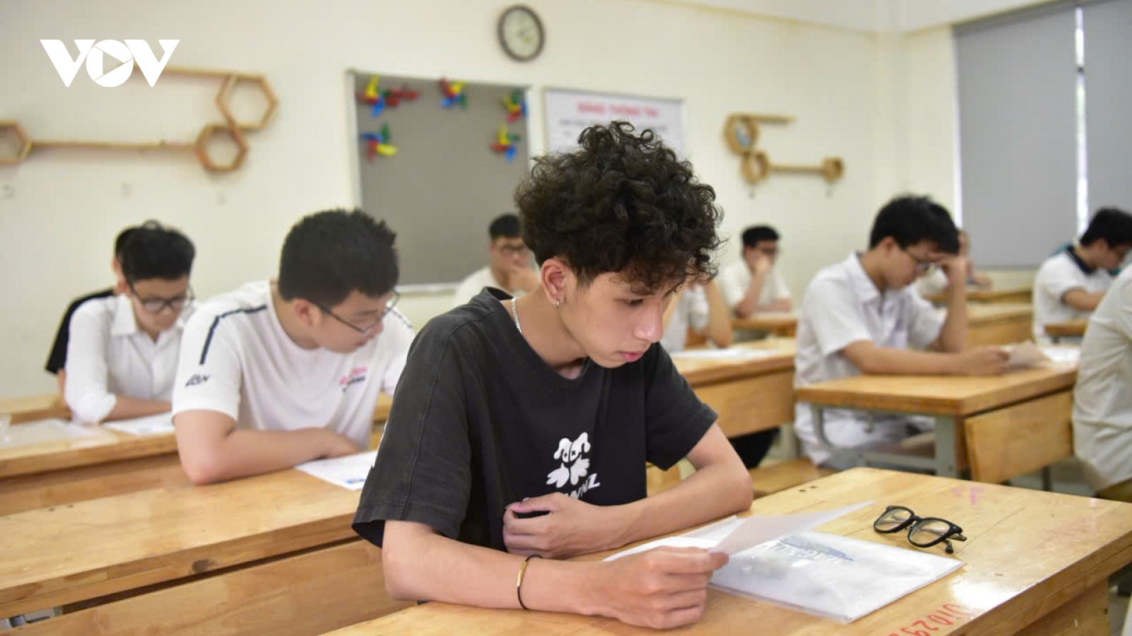 Đề thi chính thức môn Ngữ văn kỳ thi tốt nghiệp THPT 2025