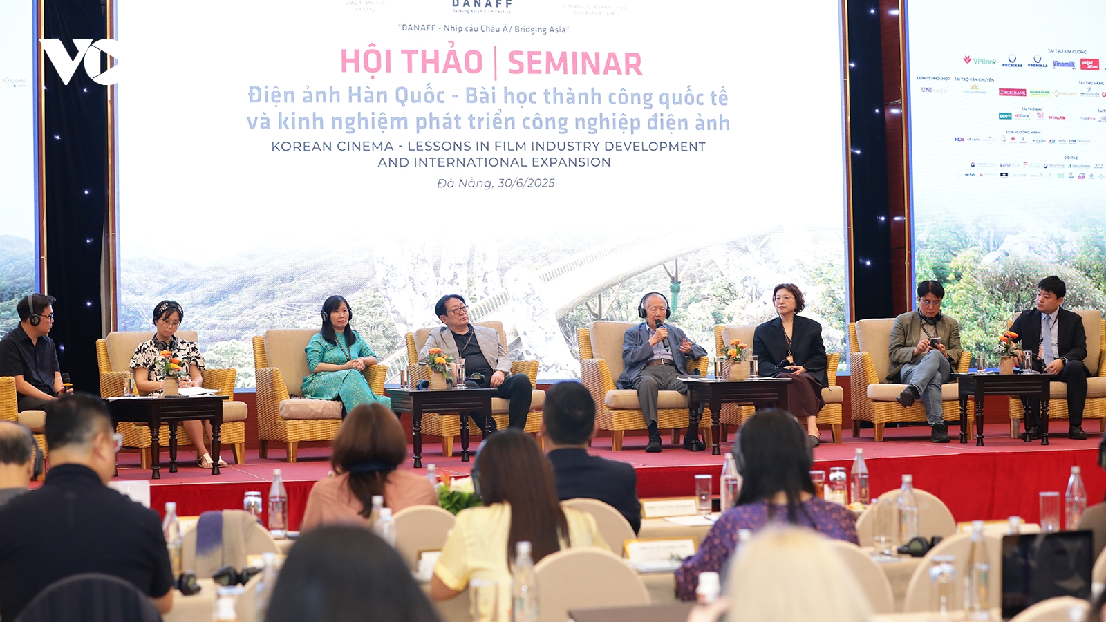 Câu chuyện thành công của điện ảnh Hàn Quốc và bài học cho Việt Nam