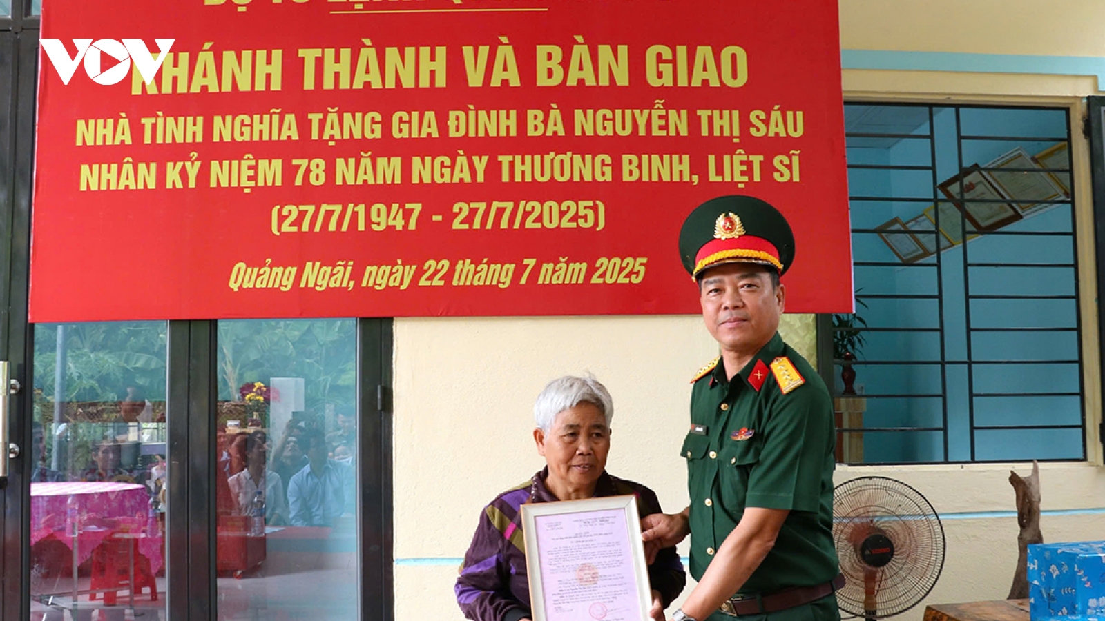 Quân khu 5 bàn giao nhà tình nghĩa tặng gia đình thương binh ở tỉnh Quảng Ngãi