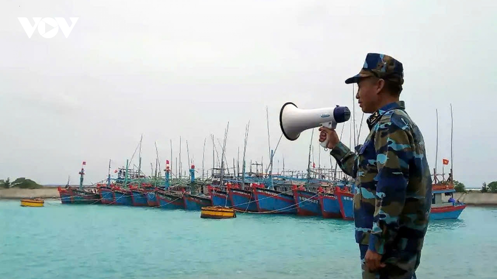 Quân chủng Hải quân yêu cầu các cơ quan, đơn vị chủ động phòng chống bão Wipha