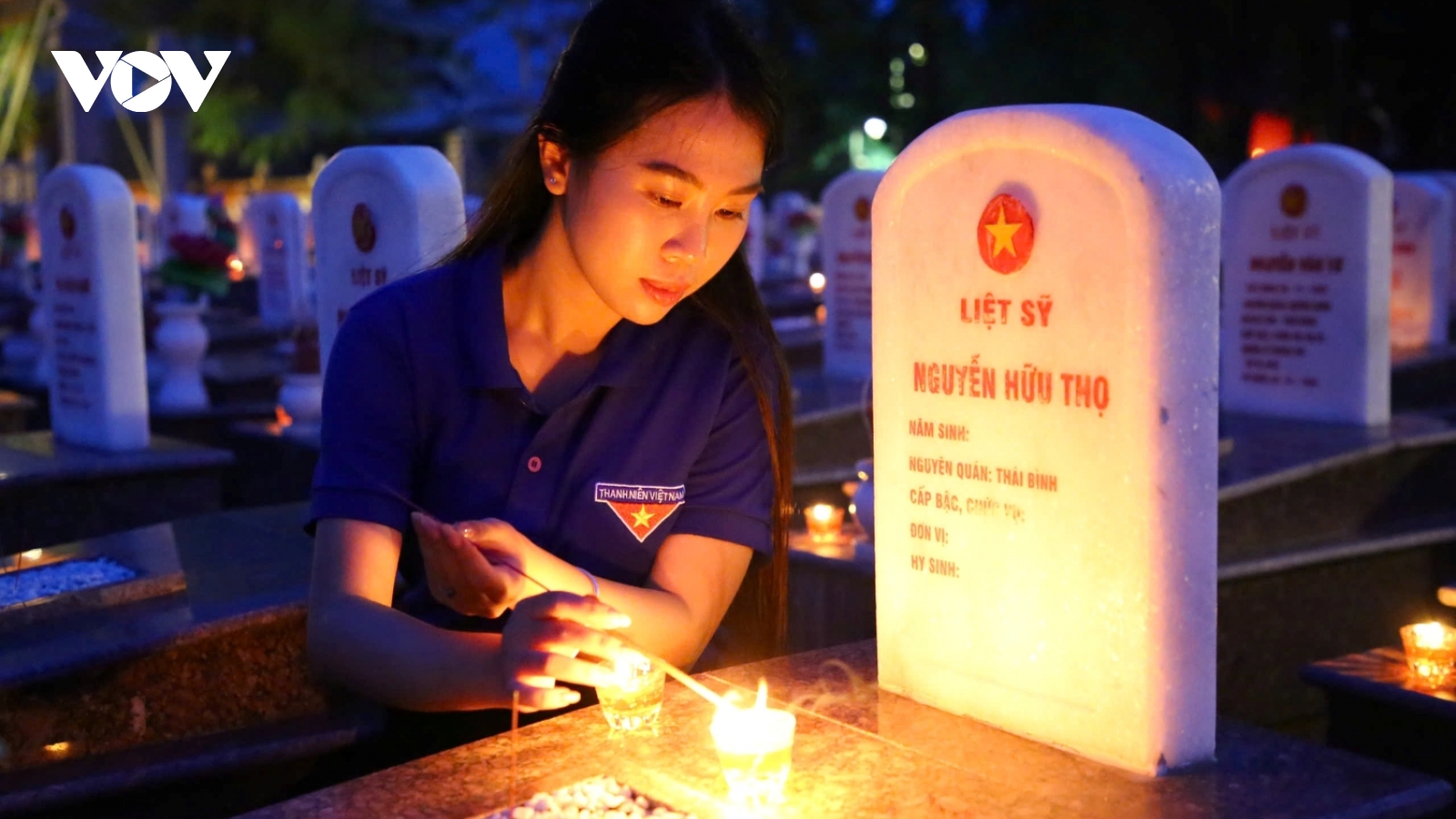 Thắp nến tri ân liệt sĩ - kết nối quá khứ, hiện tại với tương lai