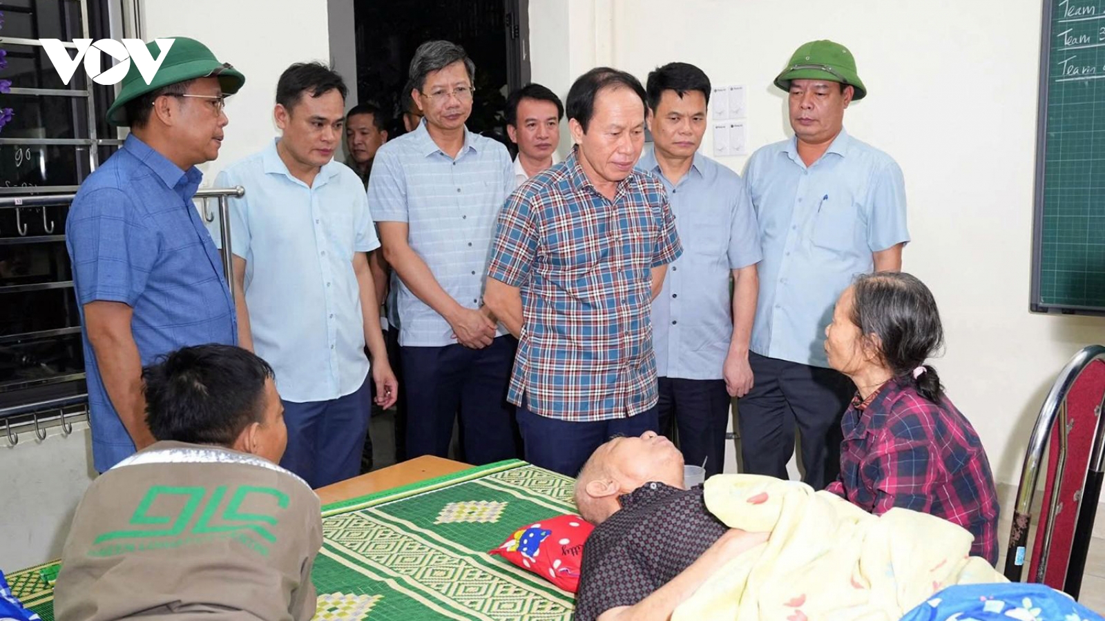 Hải Phòng hoàn thành đưa người dân tại các chung cư cũ đến nơi tránh trú an toàn