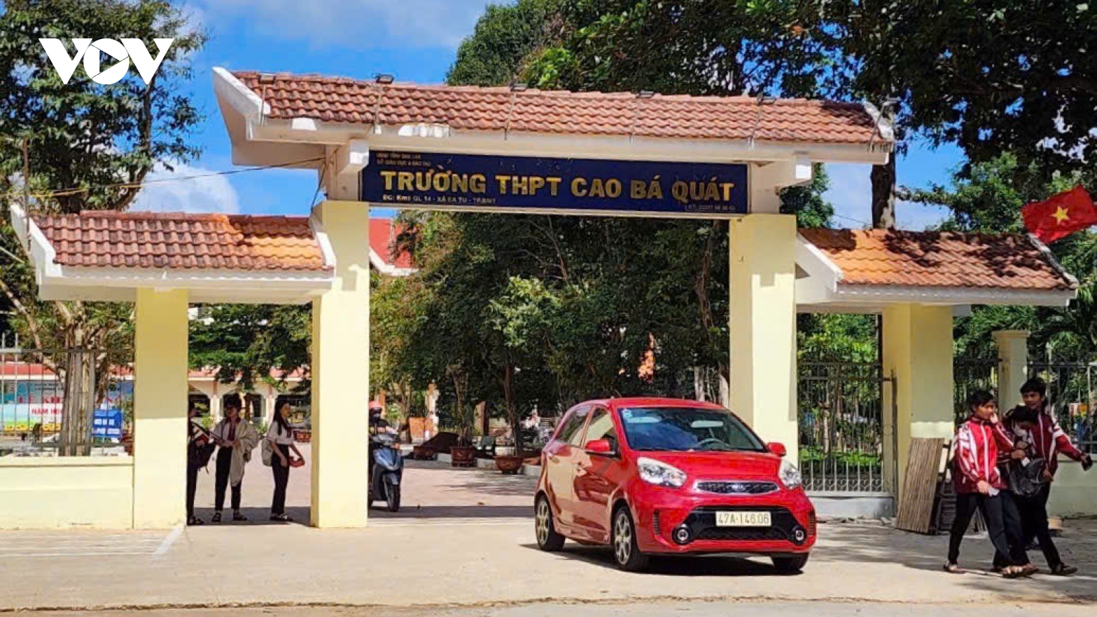 4 học sinh ở Đắk Lắk từng bị khuyên nghỉ vì sợ rớt, đều đỗ tốt nghiệp THPT