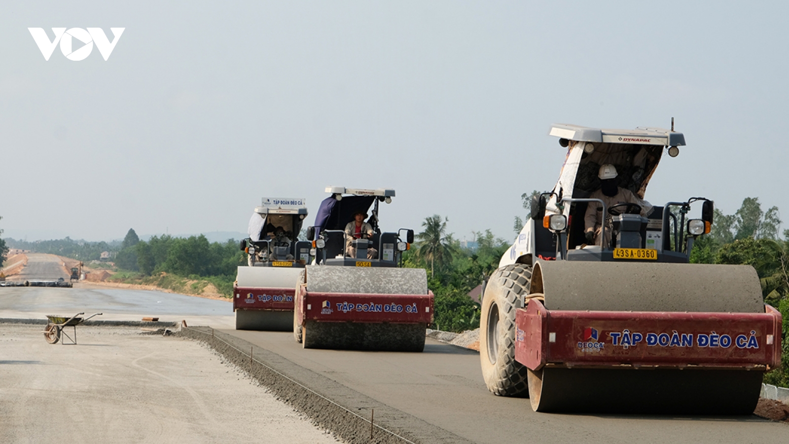 Tháo gỡ vướng mắc mặt bằng thi công cao tốc Quảng Ngãi - Hoài Nhơn