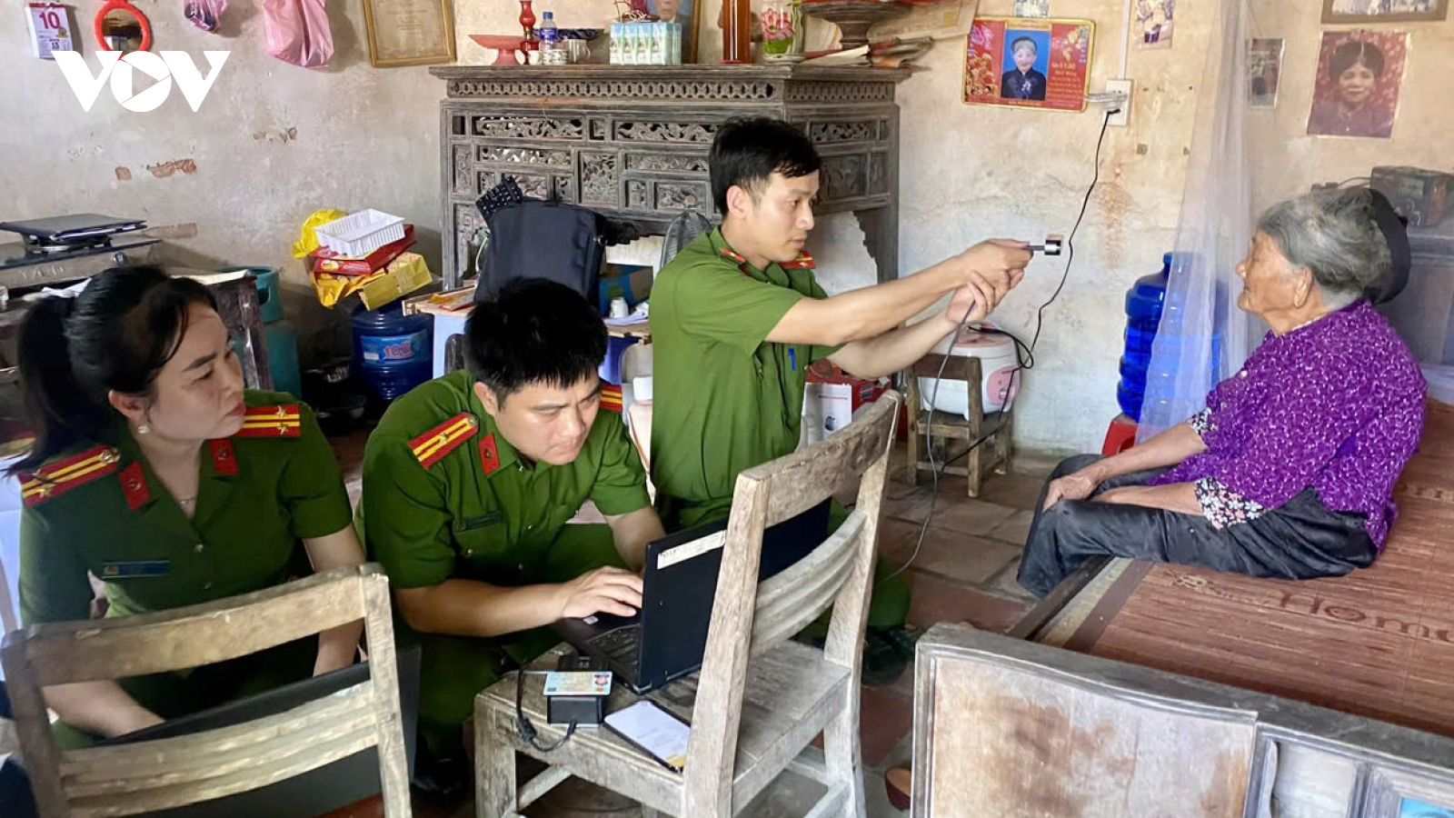 Hành trình tìm lại tên cho Anh