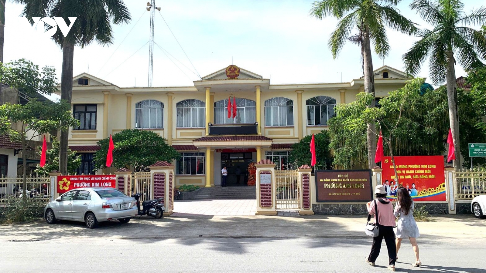 Huế: Chính quyền 2 cấp tại 40 xã, phường hoạt động nhịp nhàng, giải quyết việc của dân