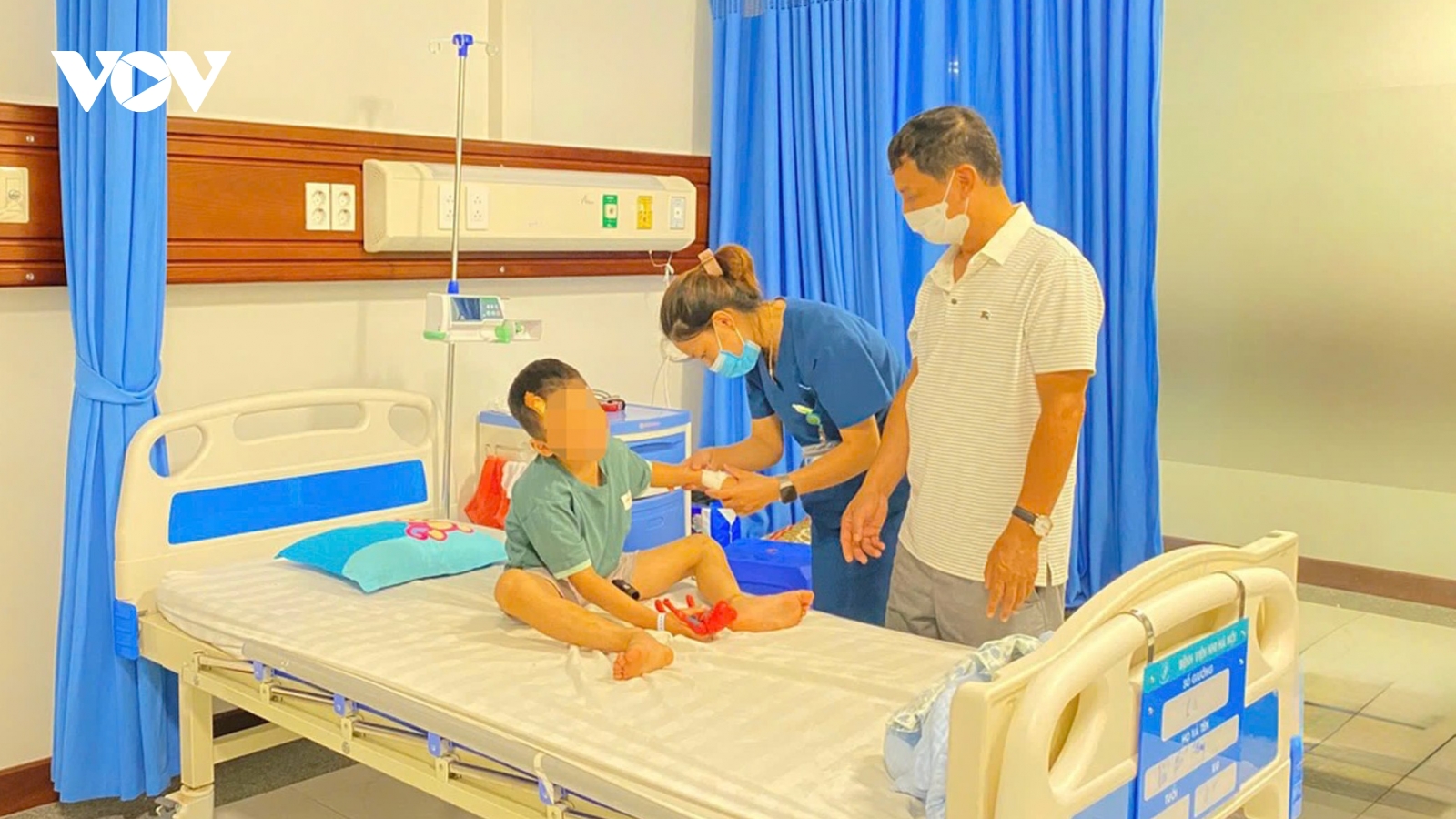 Sức khỏe 2 bệnh nhi vụ tài xế uống bia rượu "kịch khung" tông liên hoàn ở Hà Nội