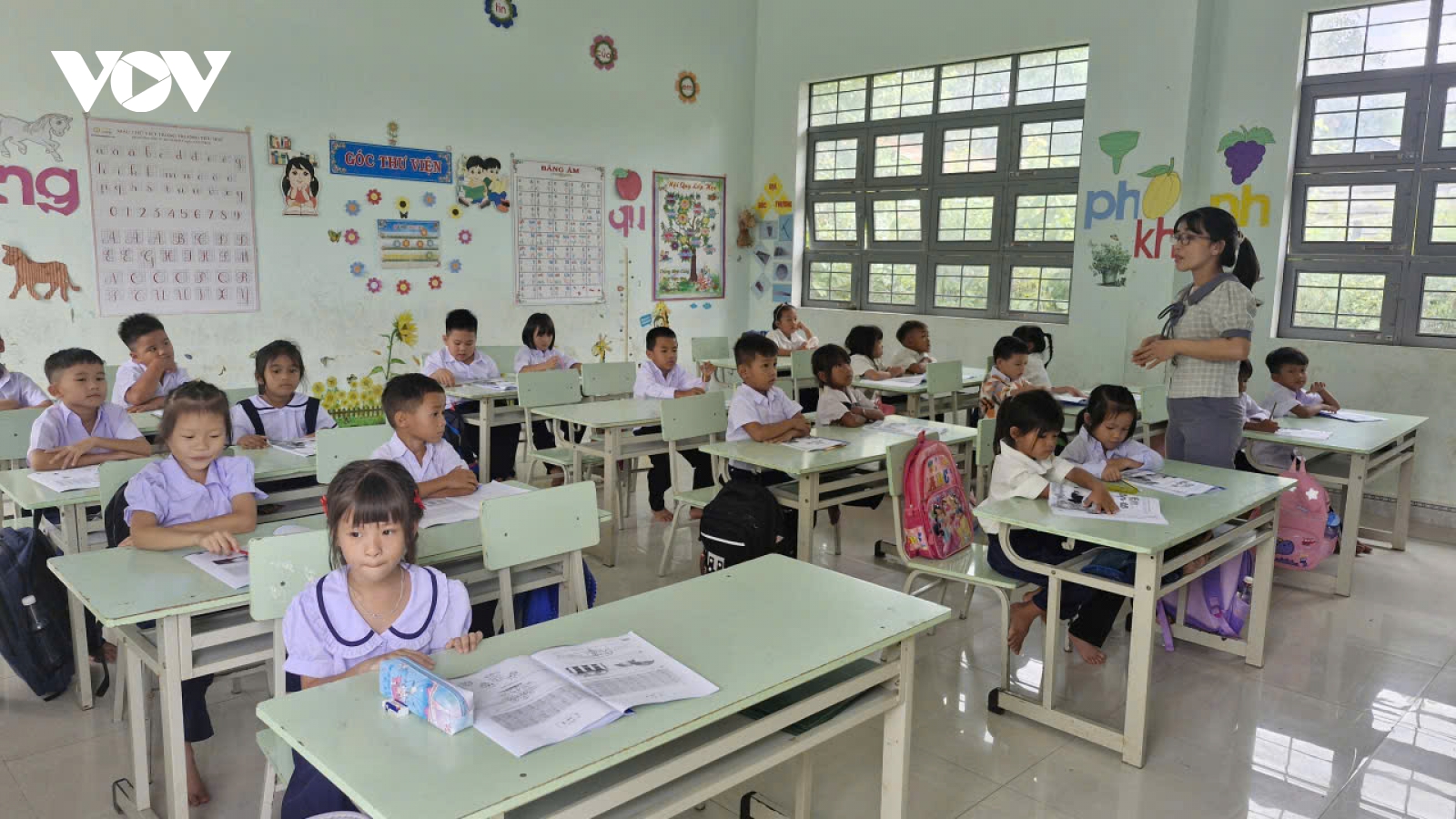 Biên giới, hải đảo ở Gia Lai rộn ràng chuẩn bị cho năm học mới