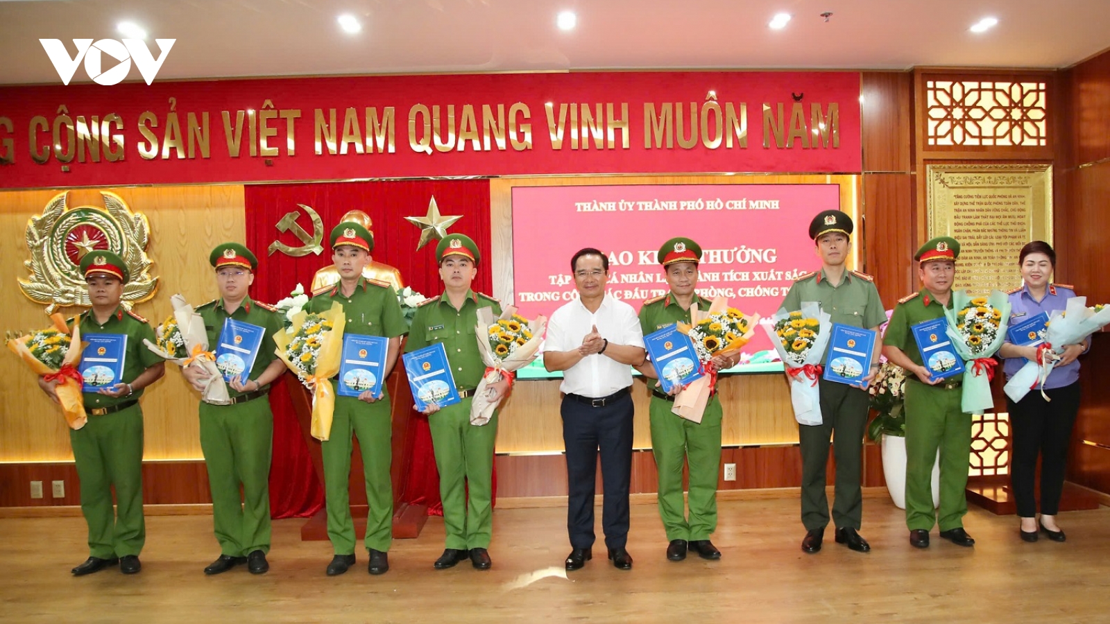 Công an TP.HCM triệt phá đường dây đánh bạc hơn 20.000 tỷ đồng