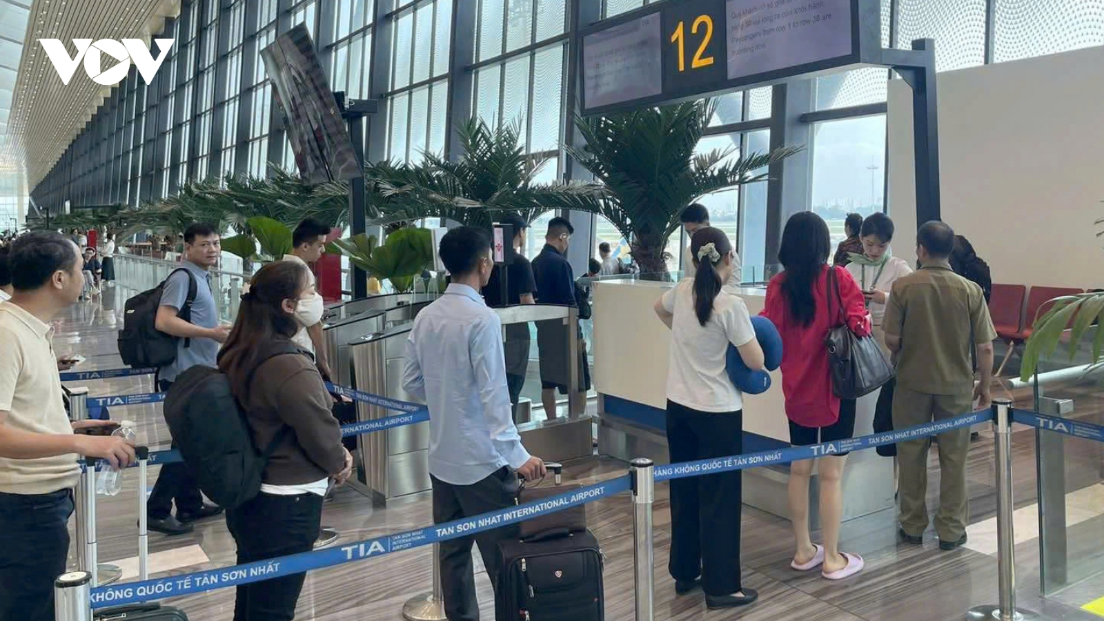 Cao điểm Quốc khánh 2/9, sân bay Tân Sơn Nhất dự kiến phục vụ hơn 125.000 hành khách/ngày