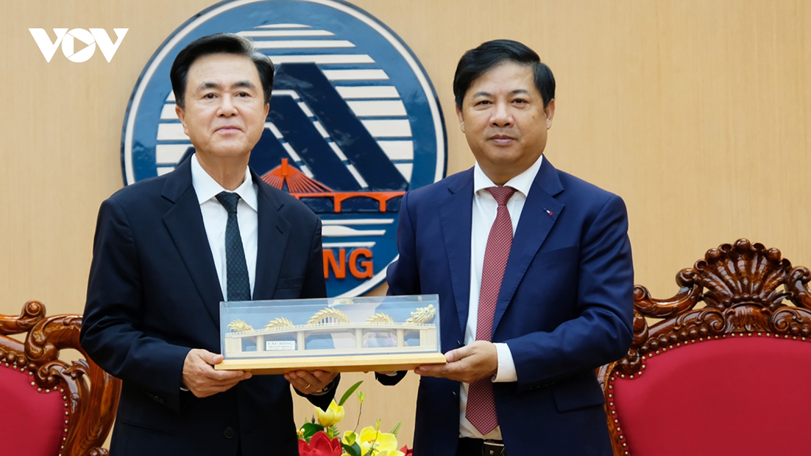 Hợp tác quảng bá thương hiệu sâm Ngọc Linh ra thị trường thế giới