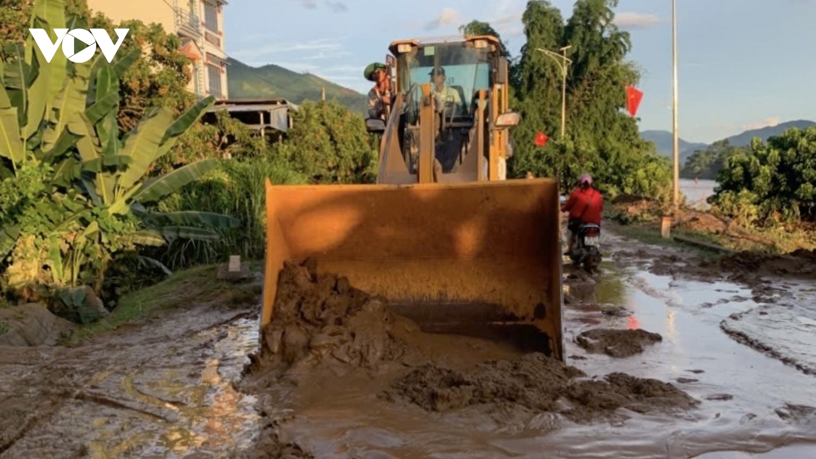 Sơn La khẩn trương khắc phục hậu quả mưa lũ trên các tuyến đường giao thông