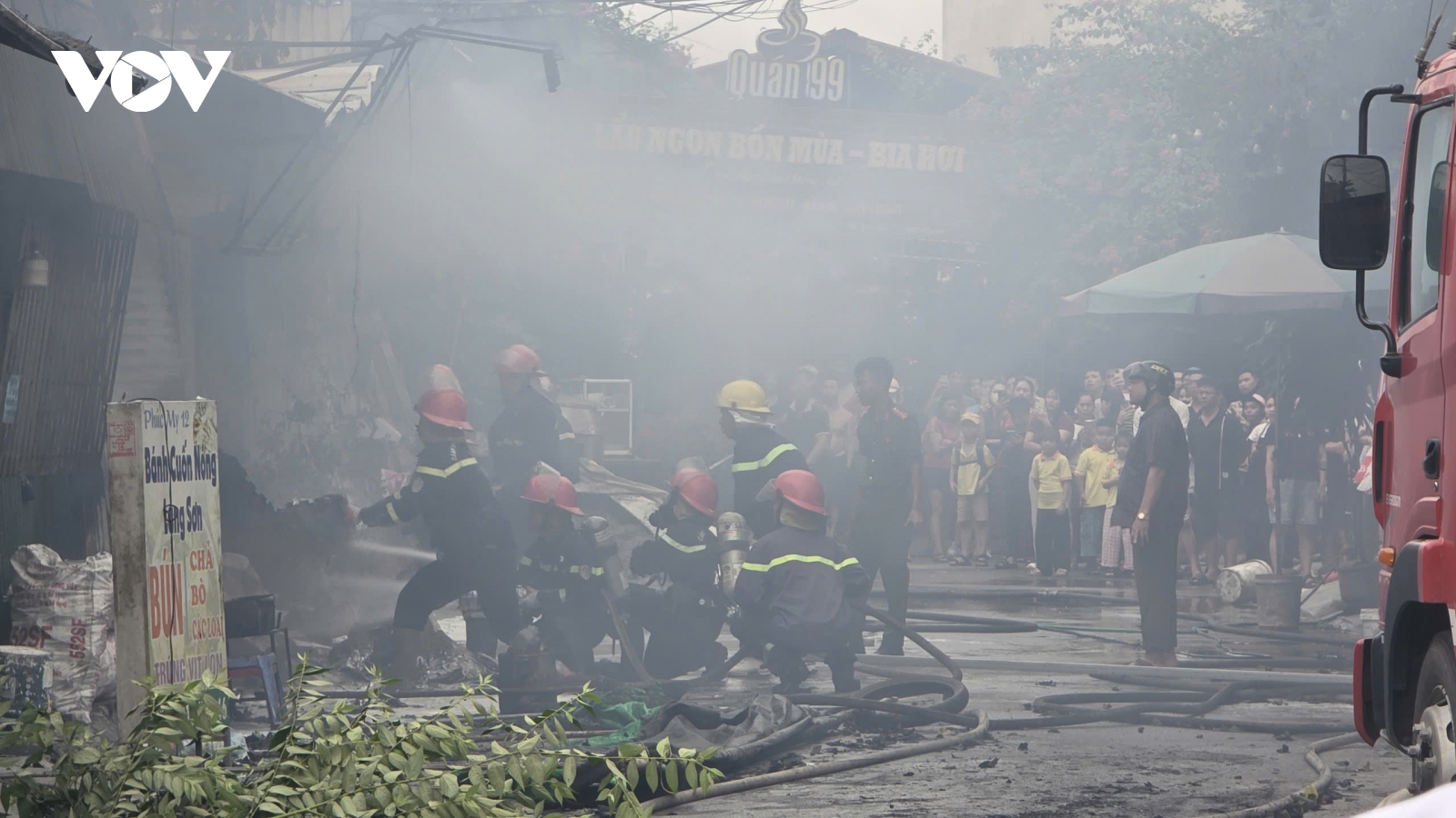 Cháy lớn tại ki-ốt bán hàng tại chợ mới Đại Đồng, Bắc Ninh