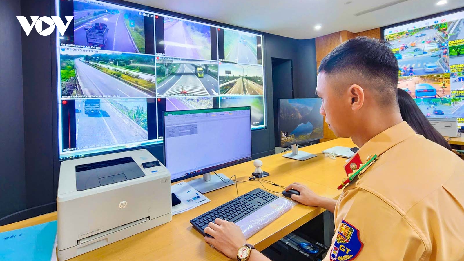 Camera AI phạt nguội sẽ tự động nhận diện 20 lỗi vi phạm giao thông