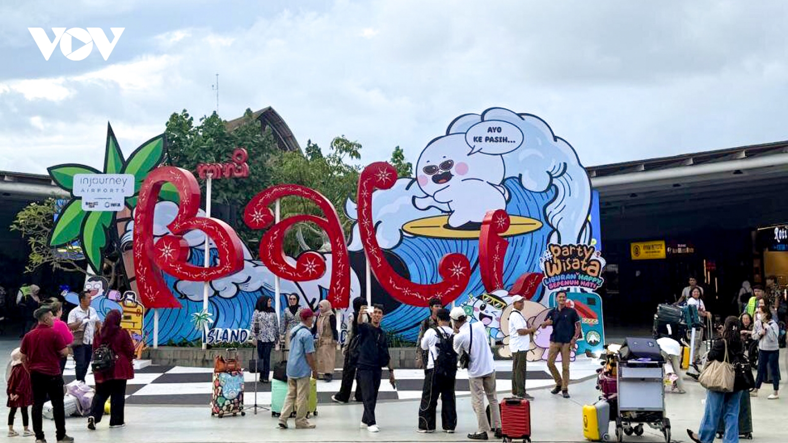 Du khách quốc tế đến Indonesia phải khai báo thông tin qua ứng dụng mới