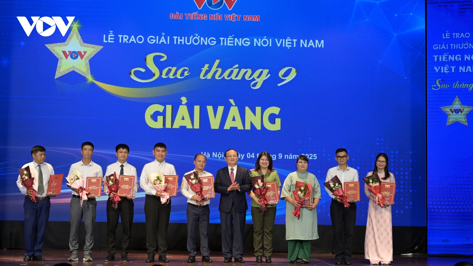 Toàn cảnh Lễ trao giải “Tiếng nói Việt Nam – Sao tháng 9” năm 2025