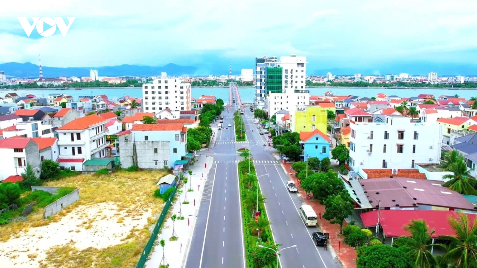 Khát vọng và tầm nhìn qua nghị quyết đại hội đảng bộ cấp xã