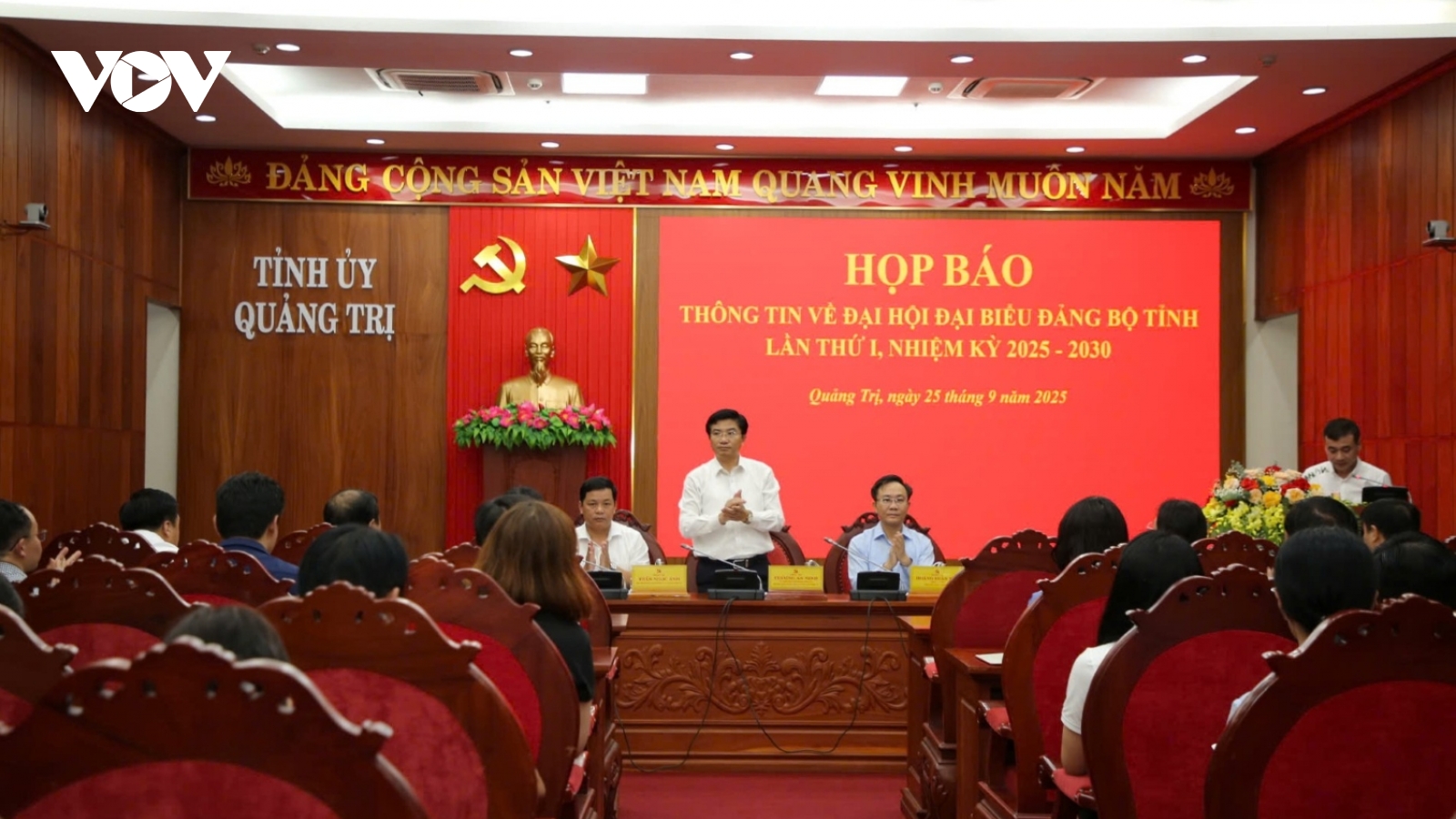 Đại hội đại biểu Đảng bộ Quảng Trị sẽ không nhận hoa chúc mừng