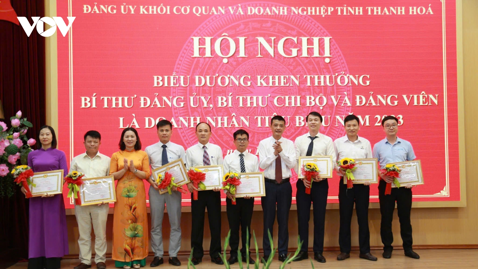 Khi doanh nghiệp tư nhân gắn với công tác Đảng: Kết quả bước đầu đáng ghi nhận