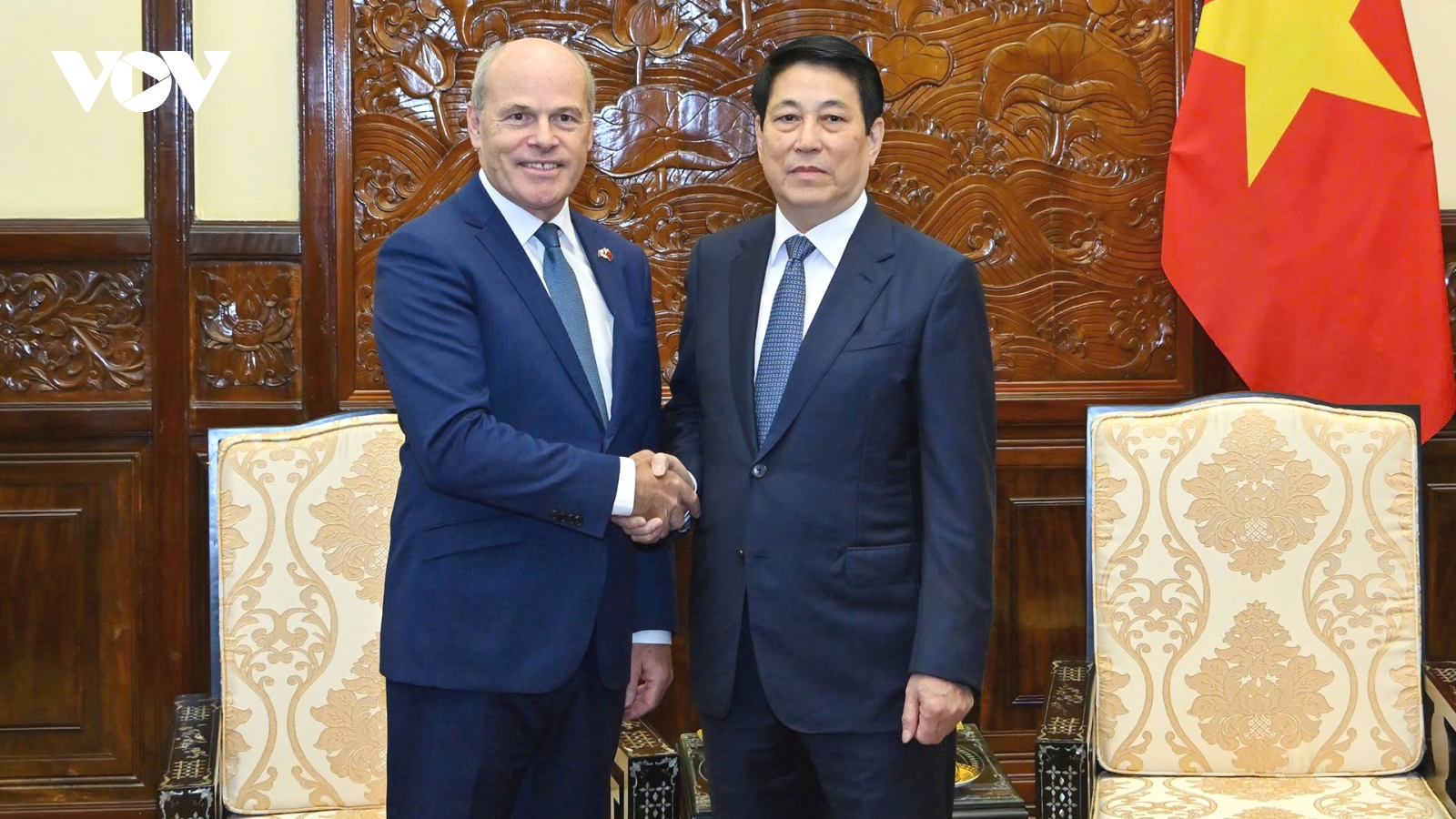 Chủ tịch nước Lương Cường tiếp các Đại sứ Phần Lan và Canada trình Quốc thư