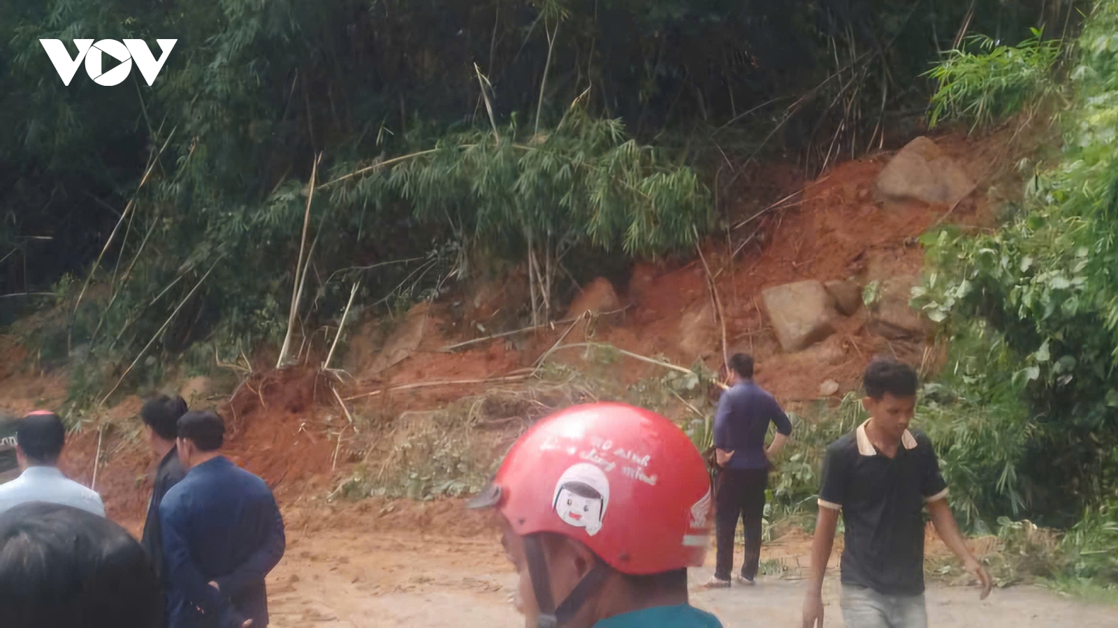 Lâm Đồng vừa tập trung khắc phục thiệt hại vừa tiếp tục ứng phó mưa lũ