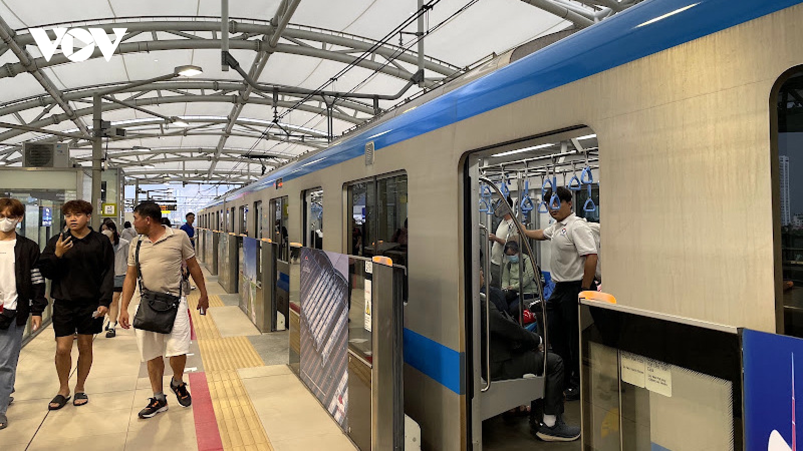 Người dân TP.HCM được đi Metro miễn phí dịp Tết Dương lịch và Nguyên đán 2026