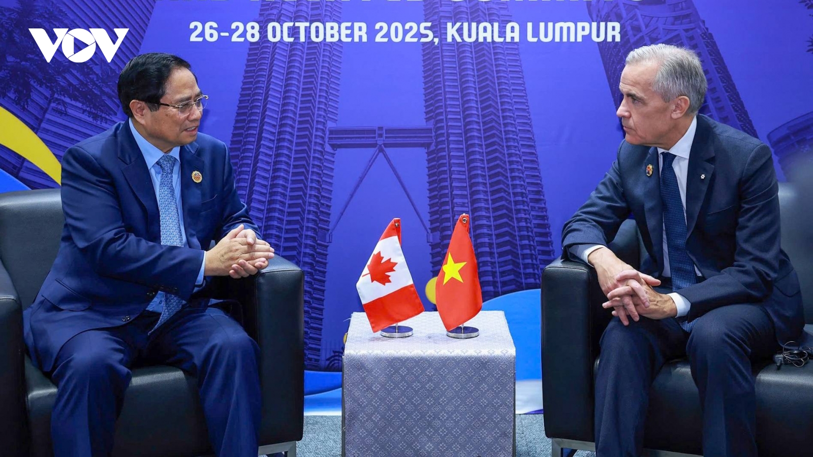 Thủ tướng tiếp xúc song phương trong khuôn khổ Hội nghị Cấp cao ASEAN 47