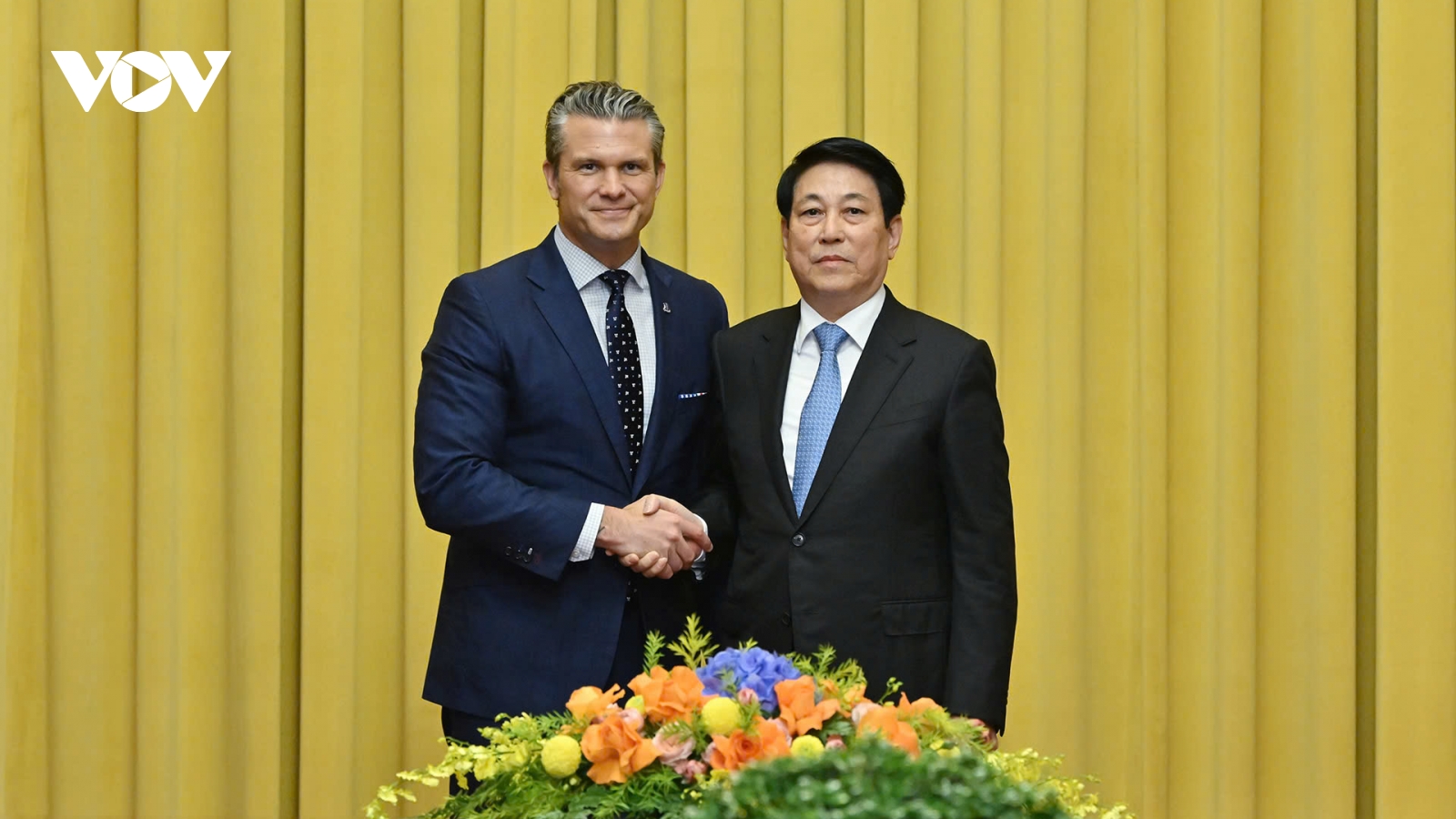 Chủ tịch nước Lương Cường tiếp Bộ trưởng Bộ Chiến tranh Hoa Kỳ Pete Hegseth